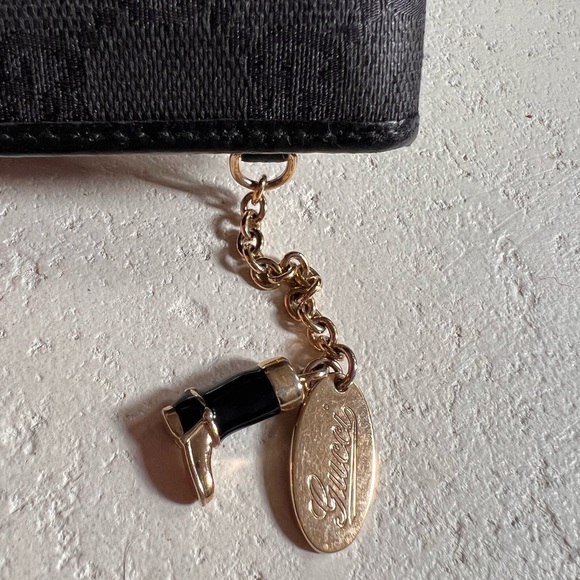 Authentic Gucci GG Black Canvas Bi-Fold Wallet w/ Boot and Gucci Logo Charm - Picture 3 of 9